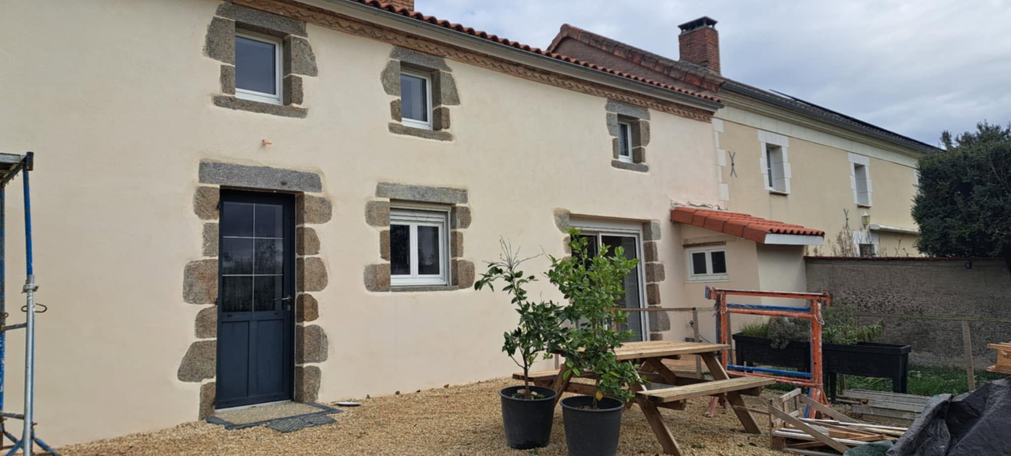 Ravalement de façades à Charente-Maritime